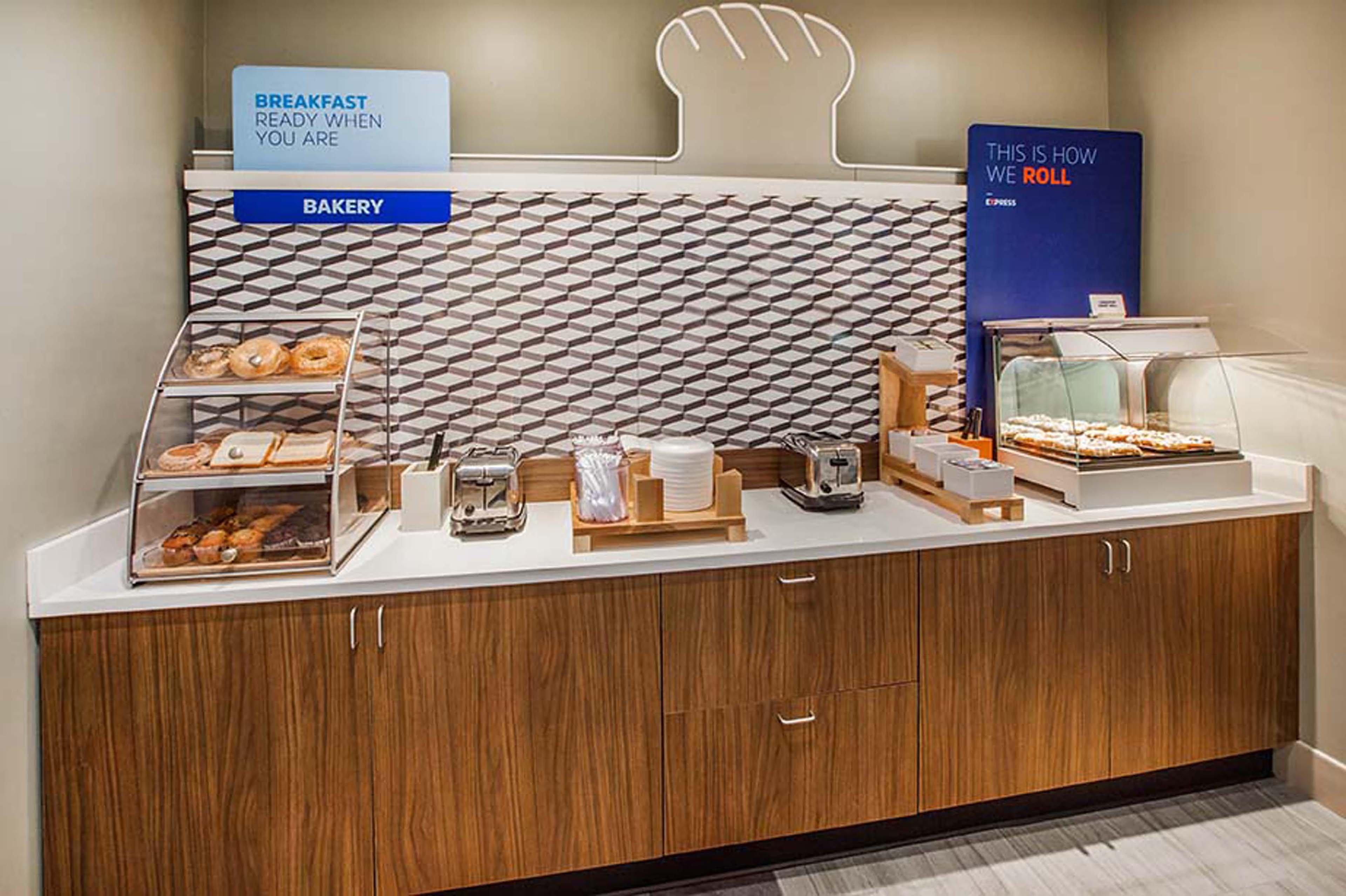 Holiday Inn Express & Suites Corpus Christi By Ihg Экстерьер фото