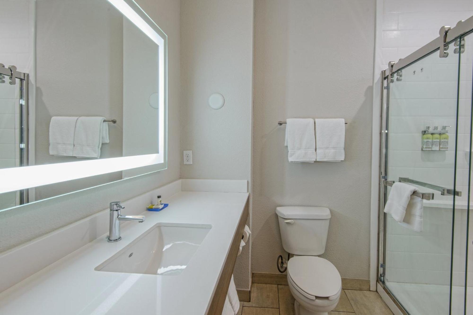 Holiday Inn Express & Suites Corpus Christi By Ihg Экстерьер фото