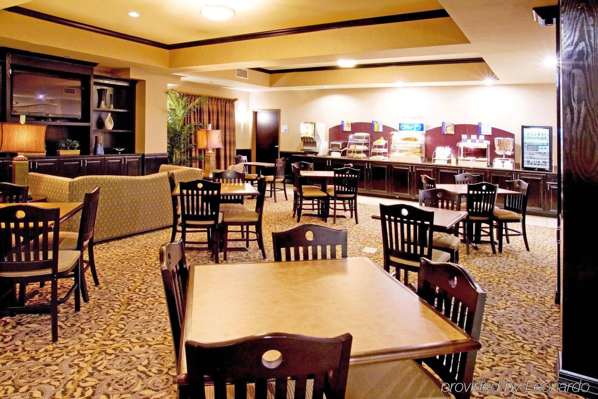 Holiday Inn Express & Suites Corpus Christi By Ihg Экстерьер фото
